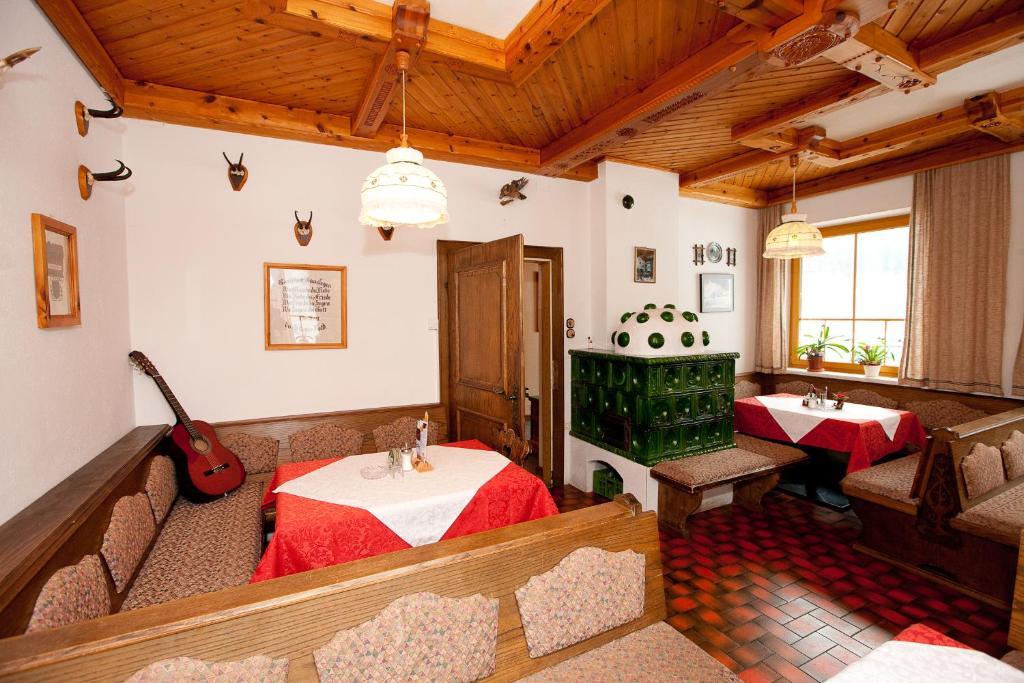 Gasthof - Pension Oedsteinblick Johnsbach Exterior foto